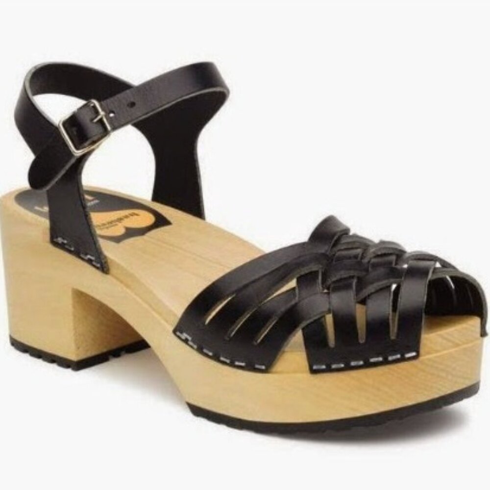 Authentic Swedish Hasbeens Clogs